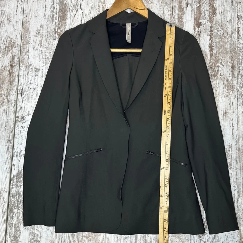 Athleta Interstellar Blazer Womens 2 Black Stretch Commuter Snap Pockets Jacket